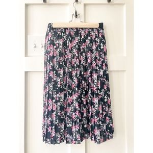 Banana Republic Floral Pleated Skirt